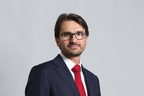 mmonline.hu | Új vezetővel erősít az UniCredit Bank